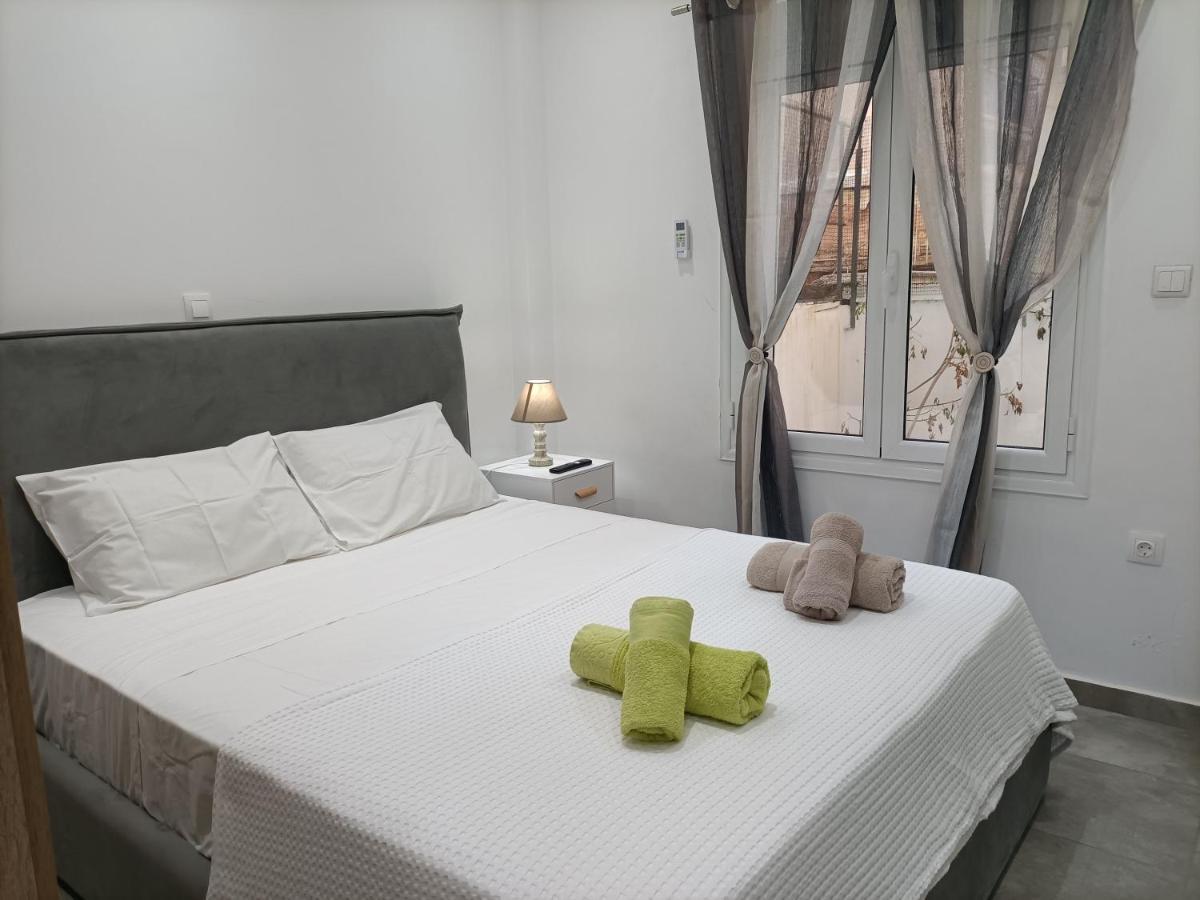 Travelers Tranquil & Chillout Apt Appartamento Atene Esterno foto