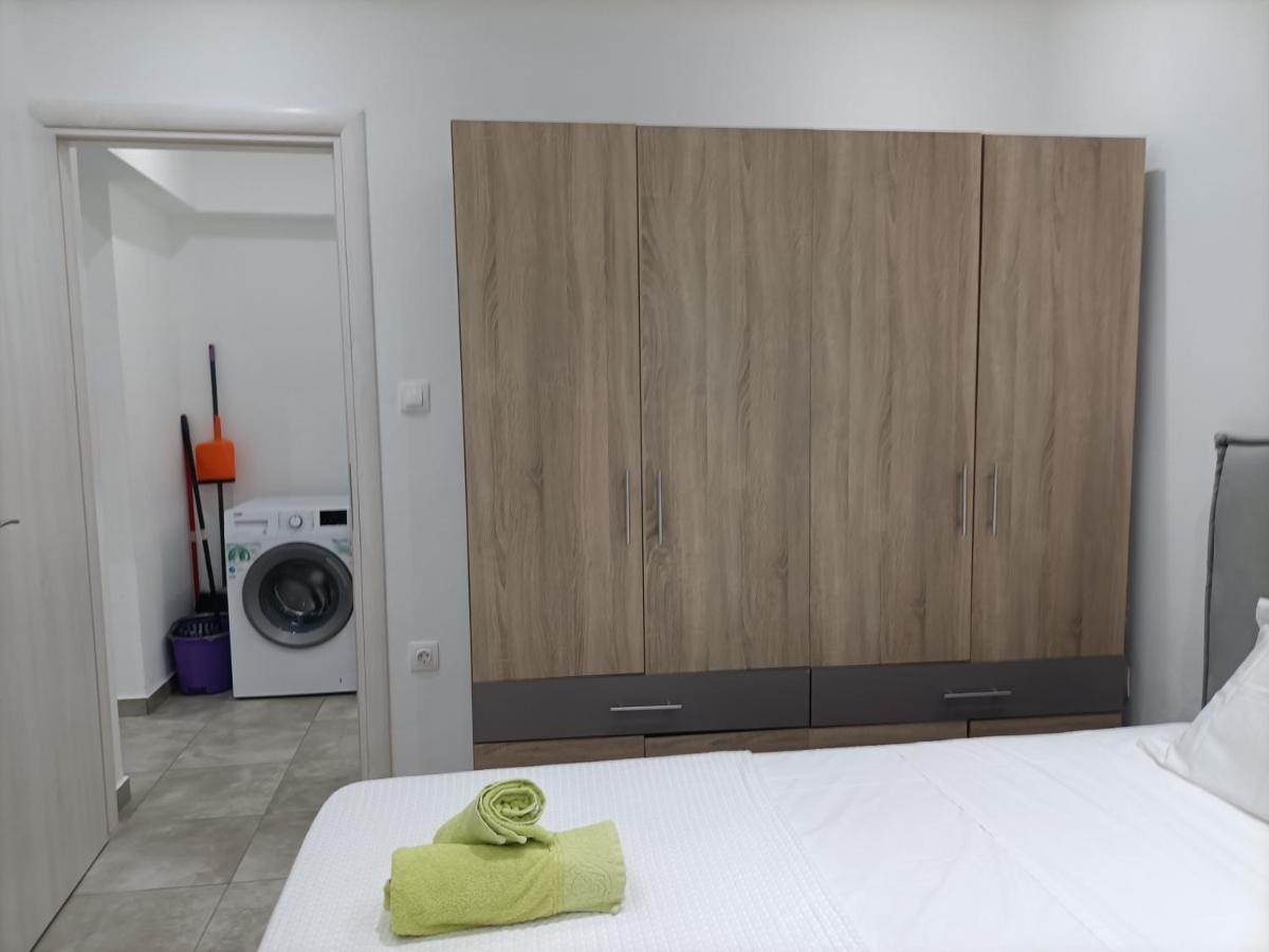 Travelers Tranquil & Chillout Apt Appartamento Atene Esterno foto